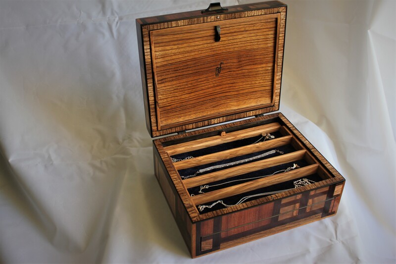 Special wooden jewellery box necklace tray by Reuben's woodcraft